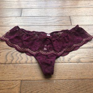 VICTORIA'S SECRET LACE UNDERWEAR